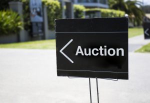 Rocketing house prices unlikely to force rate increase